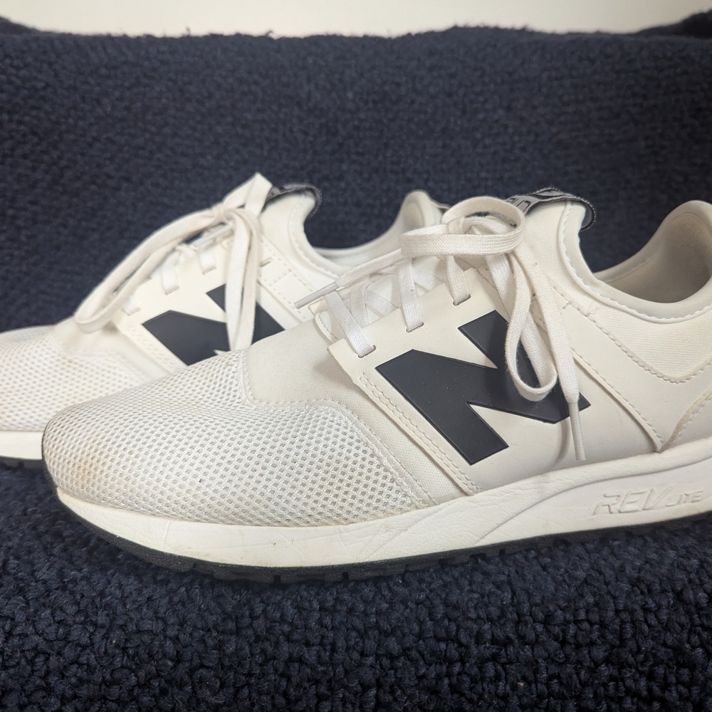 New Balance Men's White and Black Sneakers